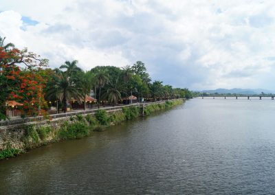 1073 2016 Hue - Perfume River
