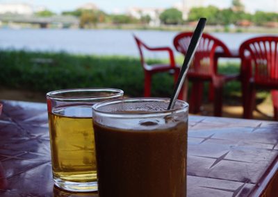1076 2016 Hue - vietnamesischer Kaffee und Tee