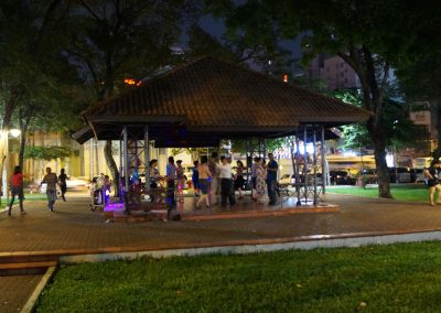 1210 2016 - Ho Chi Minh-City - Gesellschaftstanz im Park